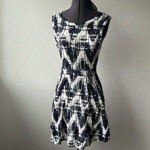 Francesca’s dress size medium bohemian navy white patterned